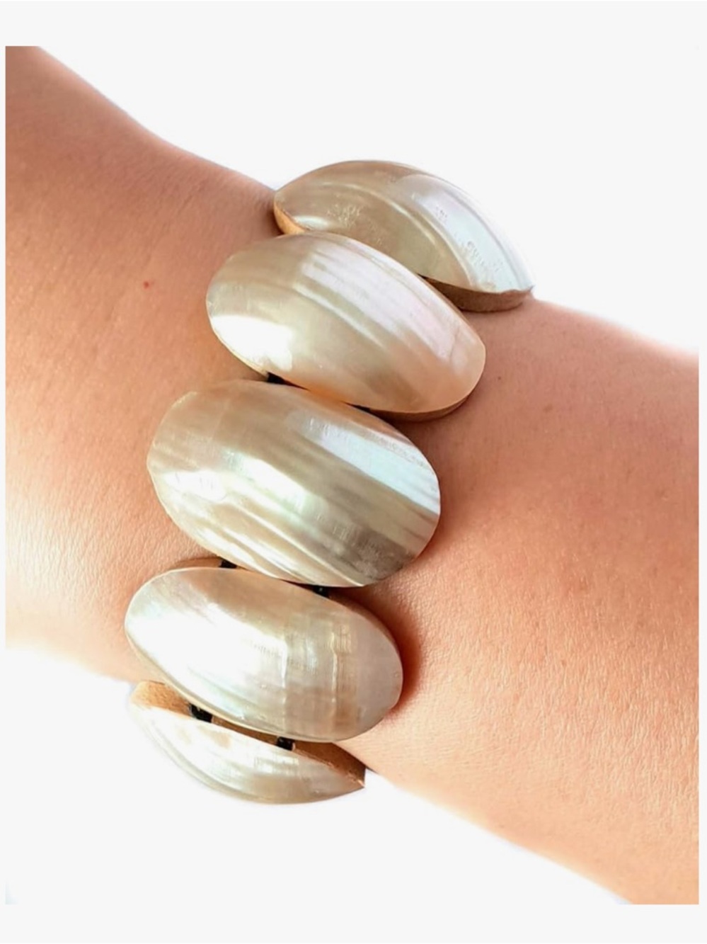 Anthropologie Iridescent Cream Shell Link Bracelet